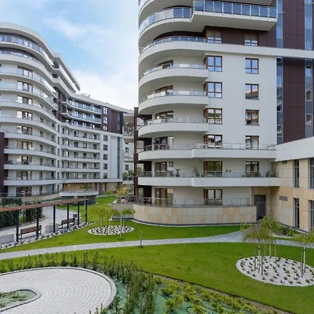 Grzegórzki Park Unique Apartment Cracow by Renters Prestige-3